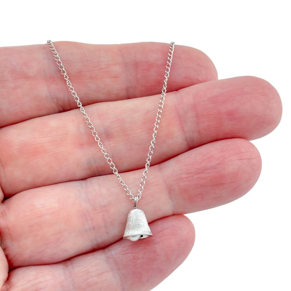 Vintage Marvel Sterling Silver 925 Pearl Bell Pendant Necklace 19"